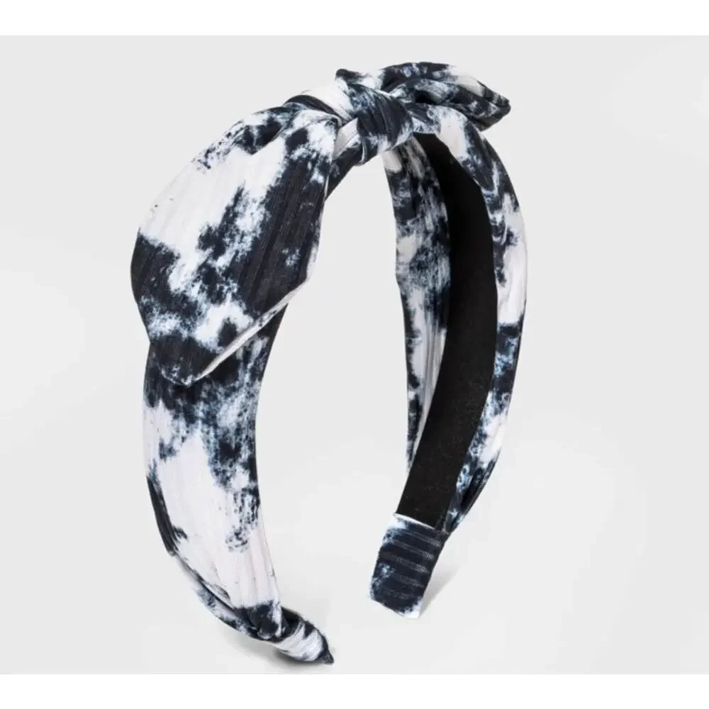 Danielle Walker headband